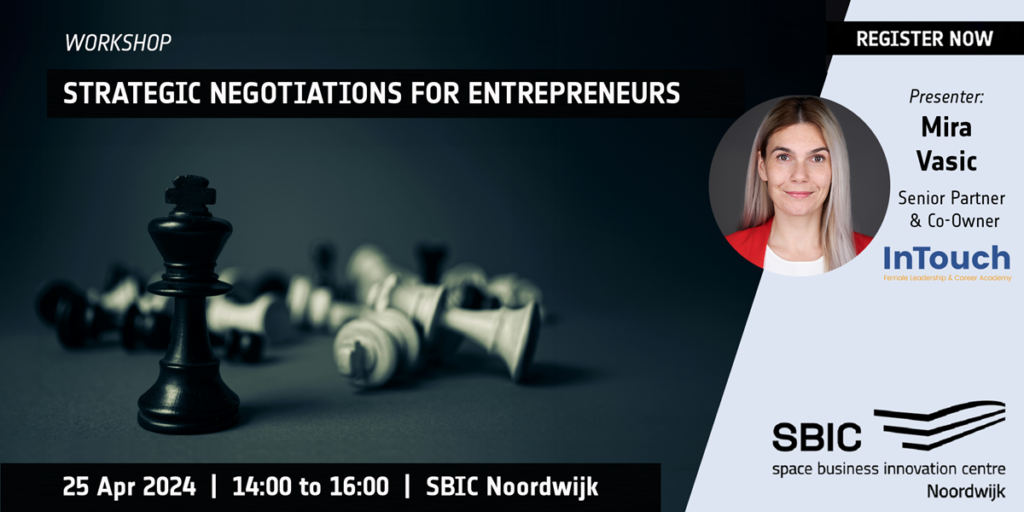 chess pieces on a grey banner promoting negotiation skills workshop in April 2024 at SBIC Noordwijk