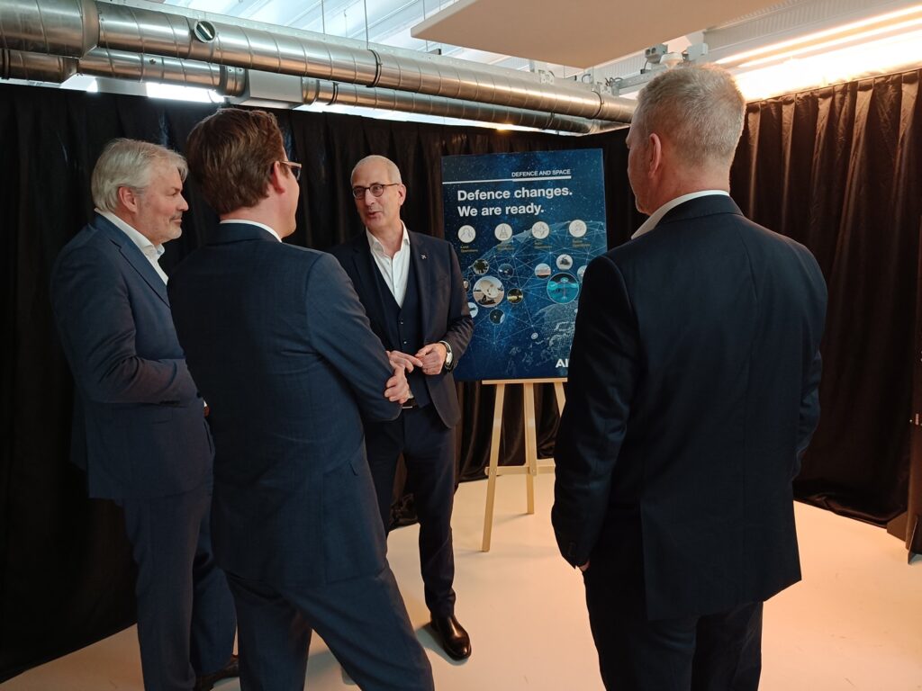 Dutch government defence minister speaking with space business entrepreneurs at SBIC Noordwijk